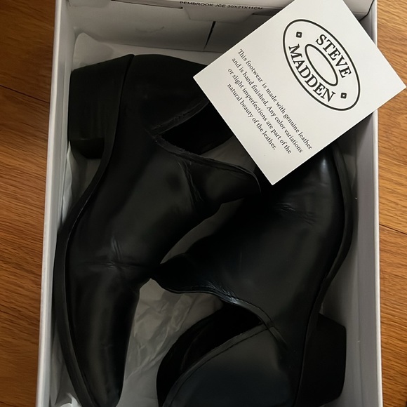 Steve Madden Austin Ankle Boots - Black size 7 - Picture 2 of 12